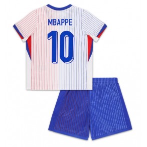 Frankrig Kylian Mbappe #10 Udebanesæt Børn EM 2024 Kort ærmer (+ korte bukser)